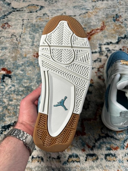 Air Jordan 4 Denim worn blue