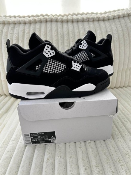jordan 4 White thunder