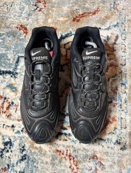 Nike Air Max 98 Supreme