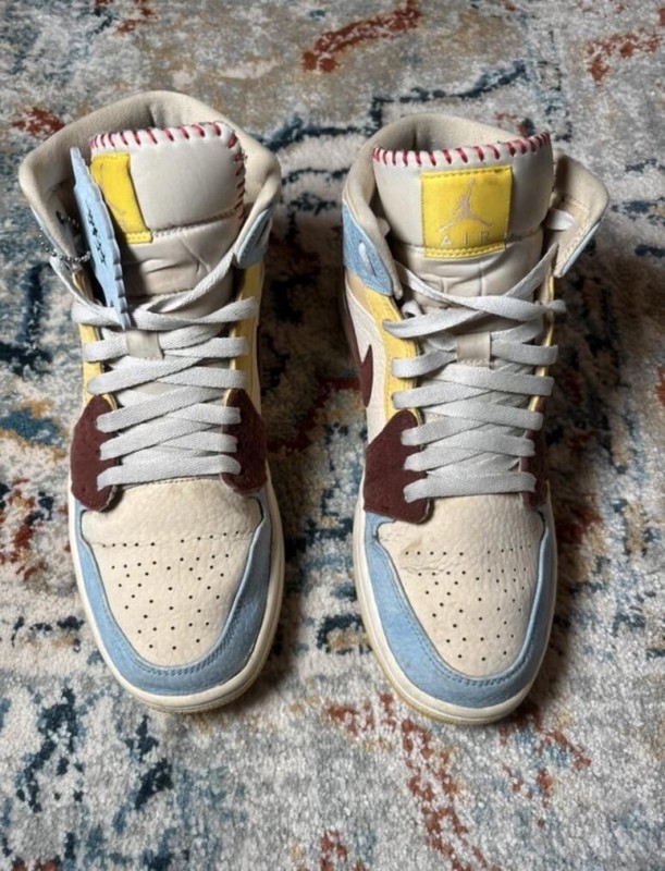 Air Jordan 1 Maison Chateau Rouge 2
