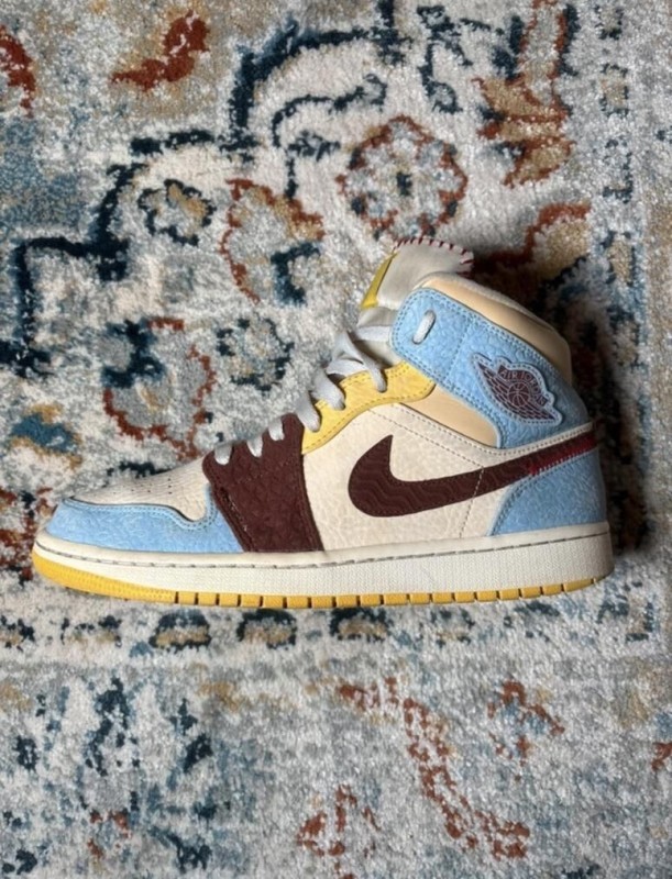 Air Jordan 1 Maison Chateau Rouge 2