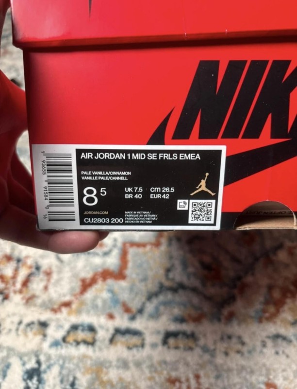 Air Jordan 1 Maison Chateau Rouge 2