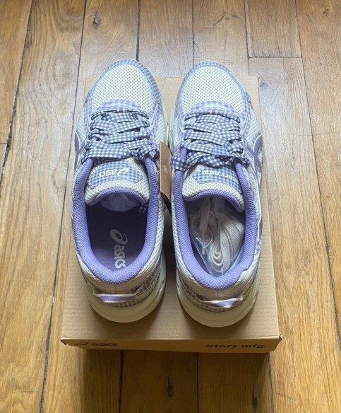 Asics gel venture 6 story mfg vanilla violet quartz 42,5