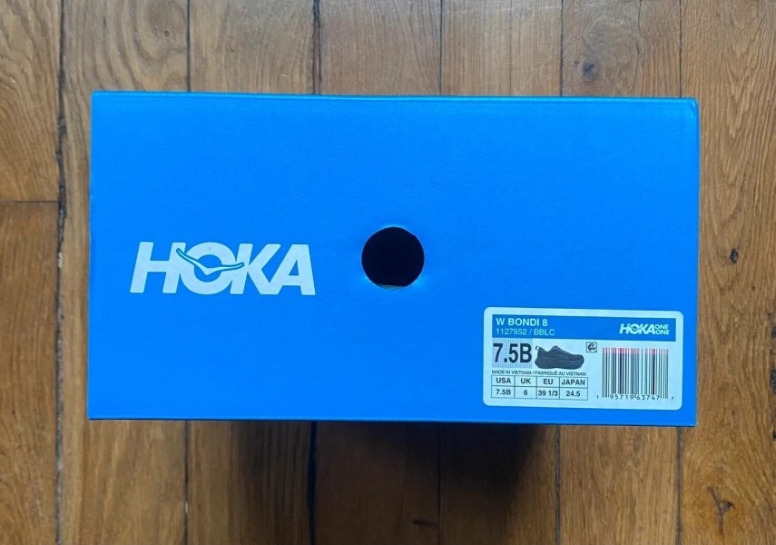 Hoka one one bondi 8 triple black w 39