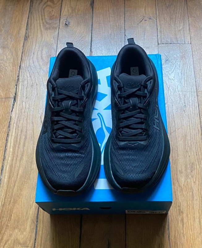 Hoka one one bondi 8 triple black w 39 2