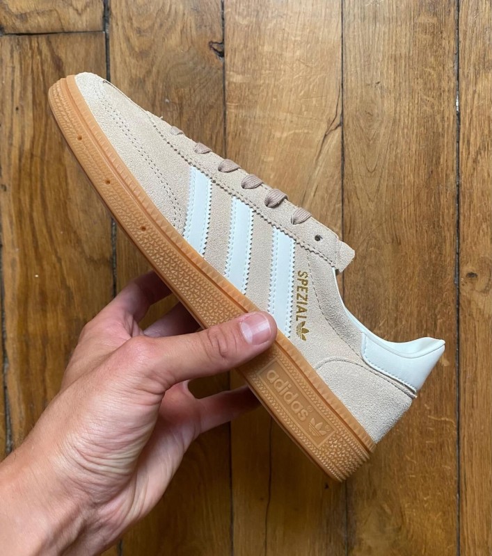 Adidas handball spezial J magic beige off white gum