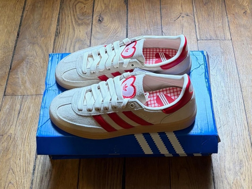 Adidas handball spezial 2026 (w) coeur saint valentin heart valentine's day KH9044 40 2