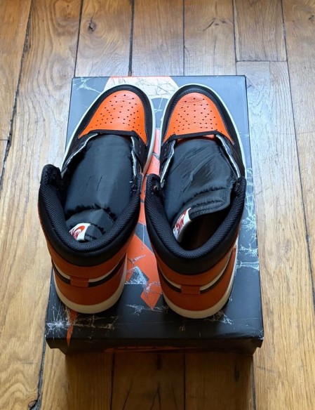 Jordan 1 retro high OG shattered backboard 2025 orange white black 43