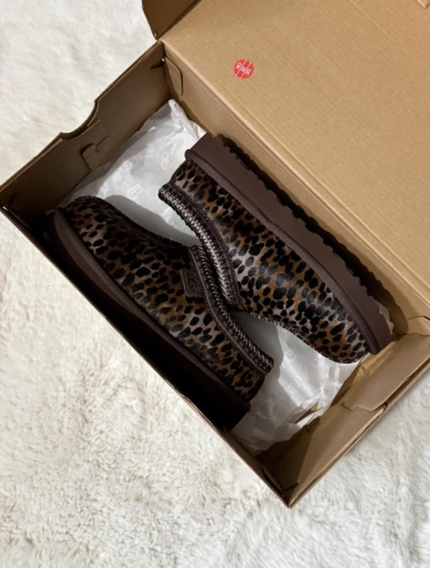 UGG Tasman Caspian Slipper 'Burnt Cedar Cheetah' 36 2