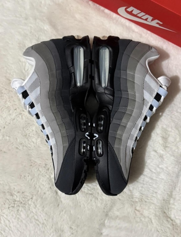 Nike Air Max 95 OG Big Bubble Blue Tint 45 2