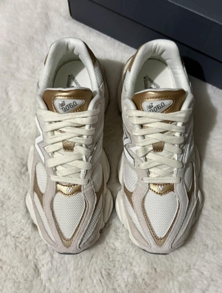 New Balance 9060 Gold Colored/beige 37,5