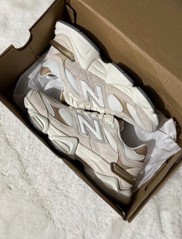 New Balance 9060 Gold Colored/beige 37,5 2