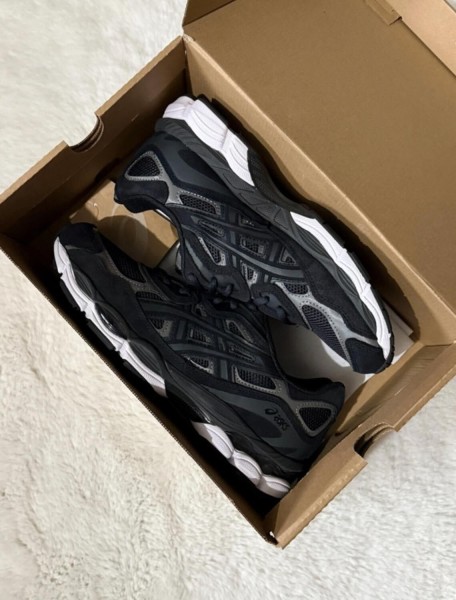 Asics Gel-NYC 'Graphite Grey' 42
