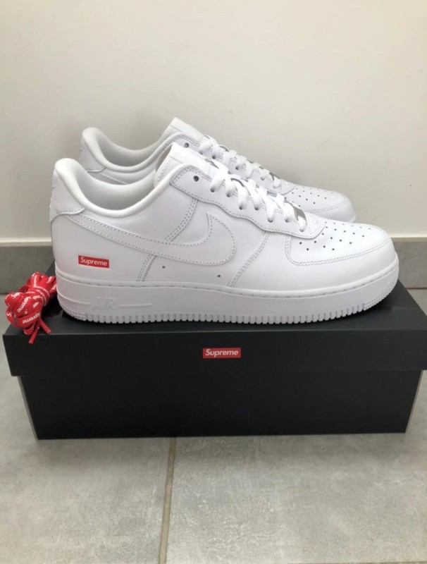 Nike Air Force 1 Supreme
