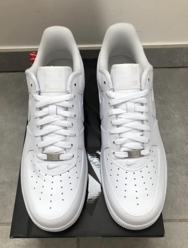Nike Air Force 1 Supreme 2