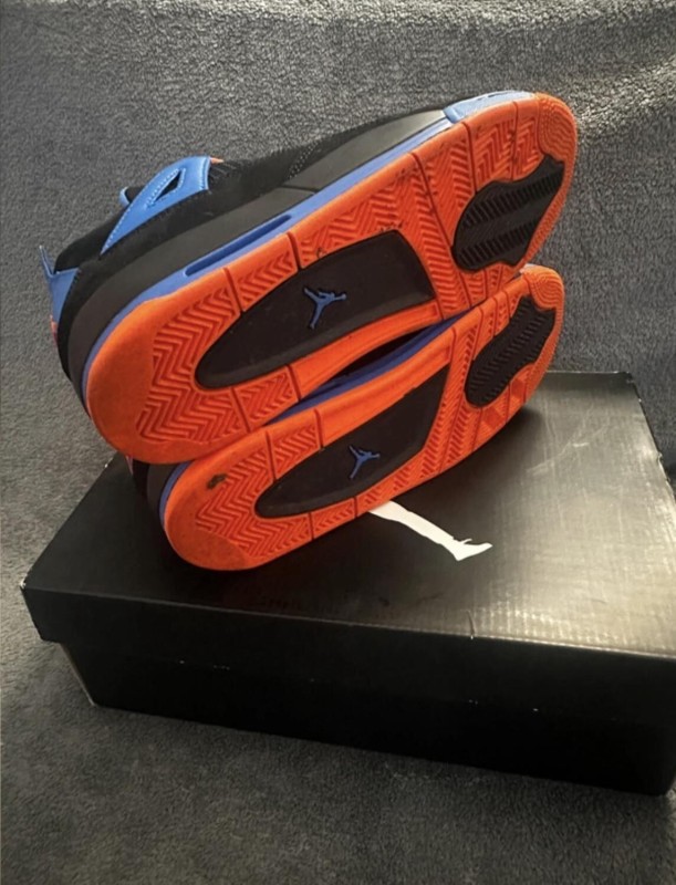Nike Air Jordan 4 Cavs 2