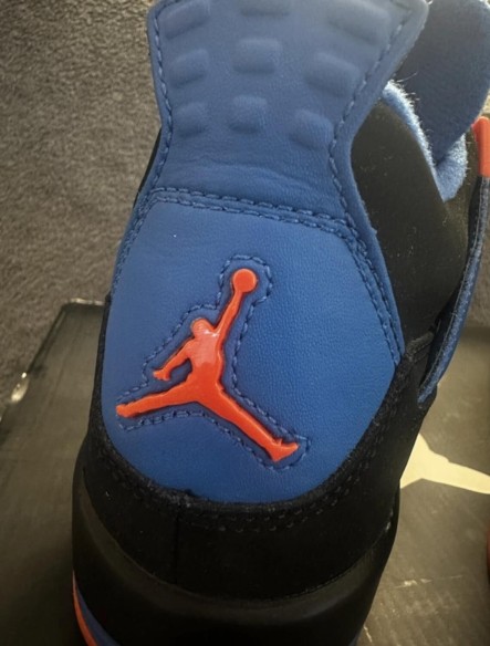 Nike Air Jordan 4 Cavs