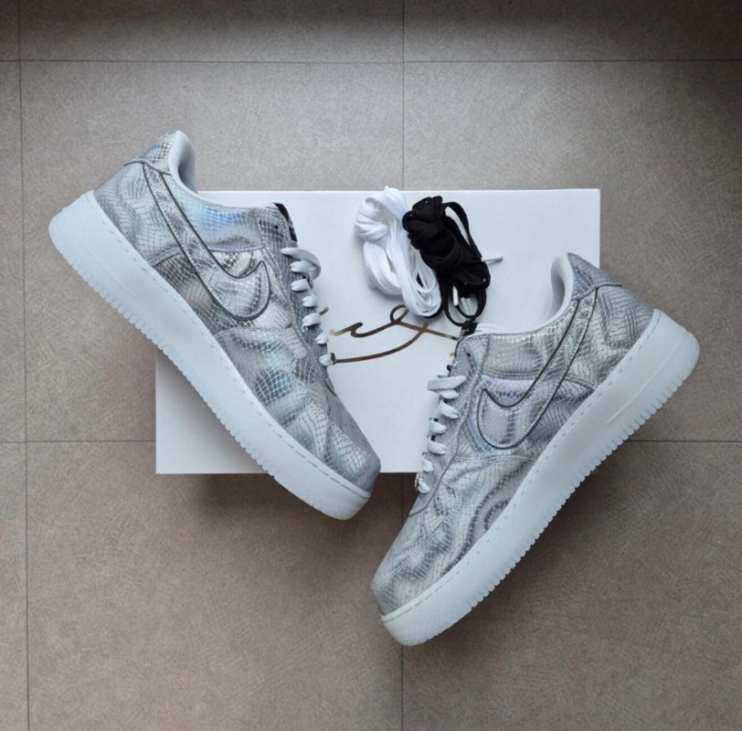 Air Force 1 Kobe "Lenticular" 2