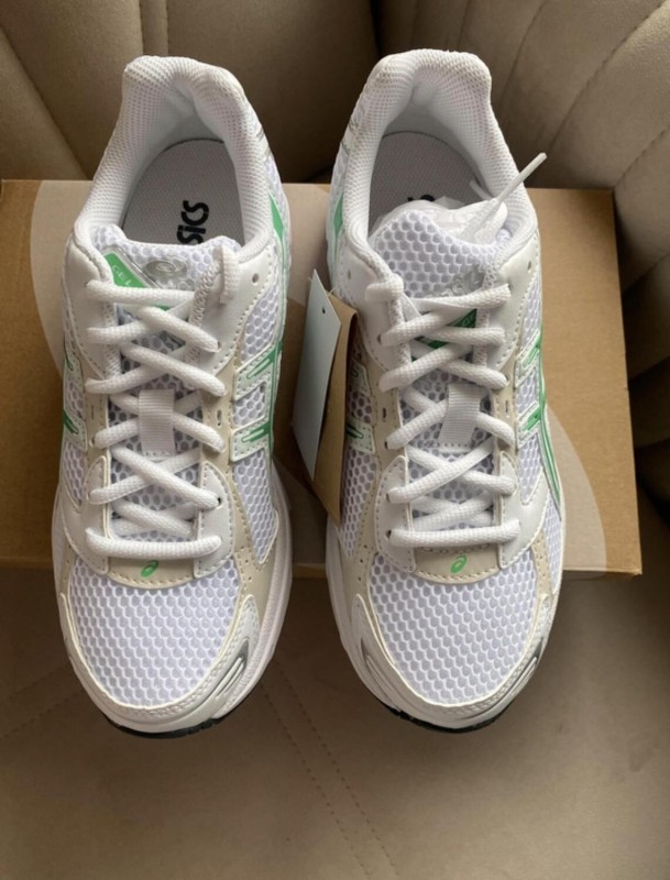 Asics Malachite 2