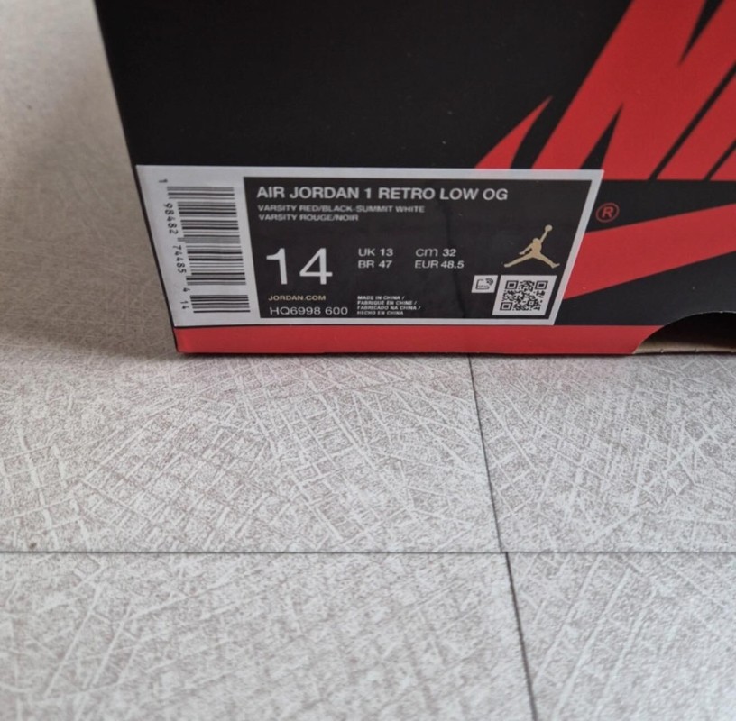 Jordan 1 Low OG "Chicago" 2