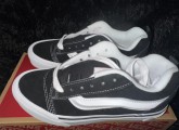 Vans Knu Skool Black White