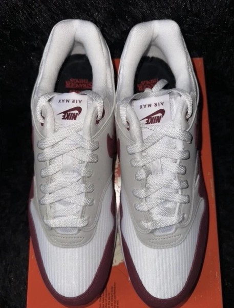 Air Max 1987 Stranger Things