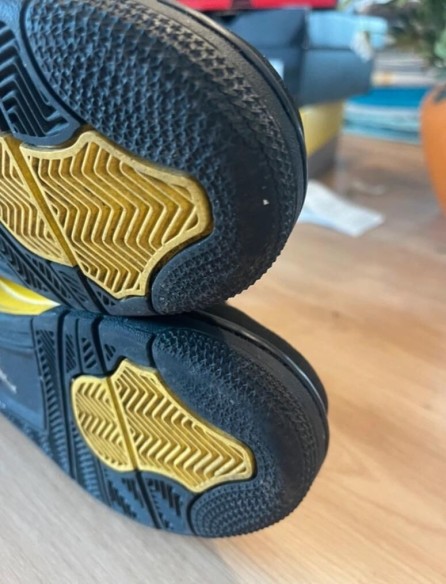 Jordan 4 IV Thunder (2012) Taille 42,5