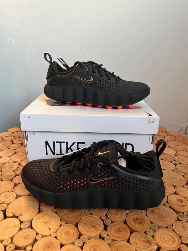 Nike mind 002 neuve taille 41