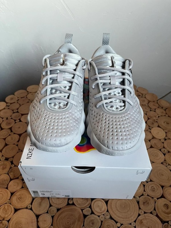 Nike Mind 002 neuve taille 40,5 2
