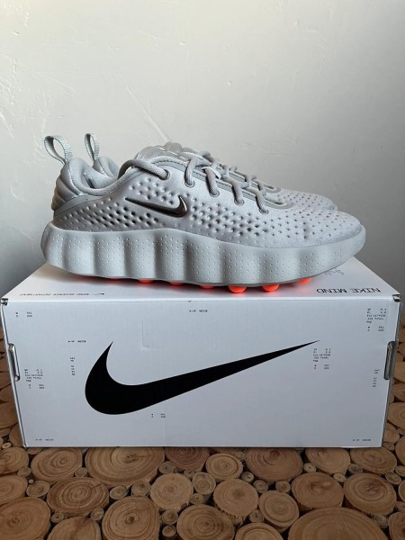 Nike Mind 002 neuve taille 40,5