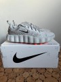 Nike Mind 002 neuve taille 40,5