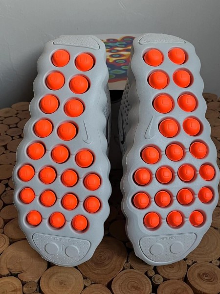 Nike Mind 002 neuve taille 40,5