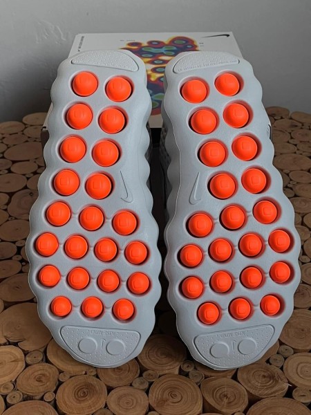 Nike mind 002 neuve taille 40